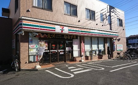 ���ӊ� �R���r�j 200m �Z�u��-�C���u�� ���n�L�ʒ��Q���ړX