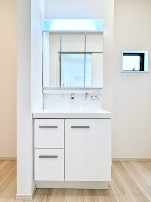 ���ʑ�E���ʏ� �傫�����₷���O�ʋ��Ő�����������ʑ�́A�g�����Ȃ݃`�F�b�N�┧�̂������ɂ������߂ł��B 