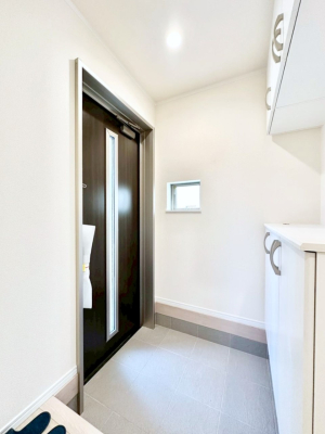 ���� ���邢���ւ͂��q�l�����o�}������̂ɂ҂�����ł��I 