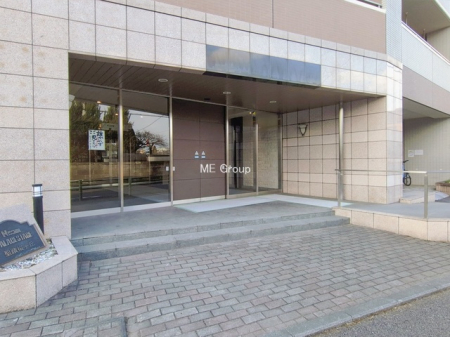 �G���g�����X -