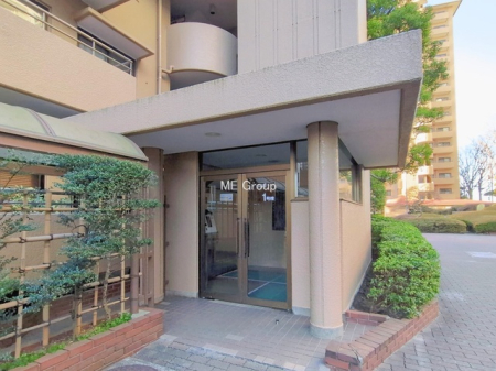 �G���g�����X -