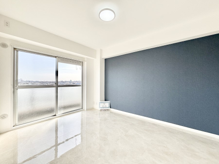 �q������ �A�N�Z���g�N���X���������S�̂𖾂邢��ۂɂ��Ă���܂�  