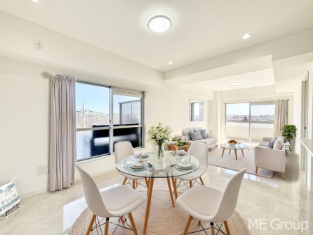 ���r���O �������������͋C�̂k�c�j�͉Ƒ��݂�Ȃ̉��K��ԁ@���Ƌ��CG�ł�