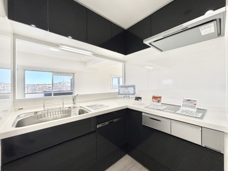 �L�b�`�� �k�^�L�b�`���͍�Ɠ������Z���čςނ̂Ŏg�����肪�ǂ��ł���