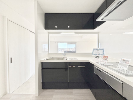 �L�b�`�� �L�X�Ƃ����g������̗ǂ��L�b�`���œ��X�̂��������y�����Ȃ肻��