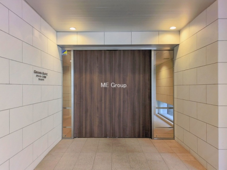 �G���g�����X -