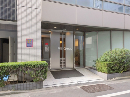 �G���g�����X -