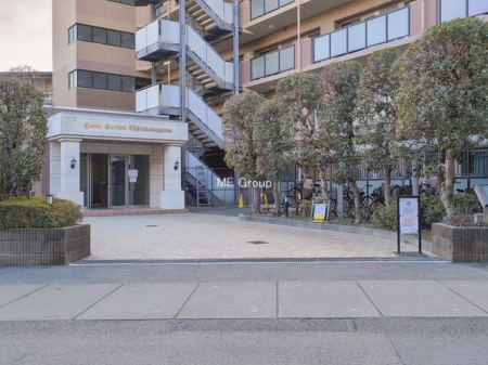 �G���g�����X -