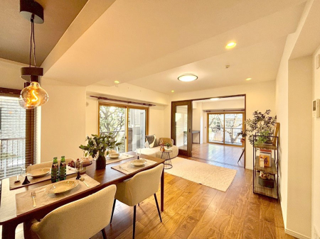 ���r���O �傫�ȑ����炽���Ղ�̗z���ƕ����������郊�r���O