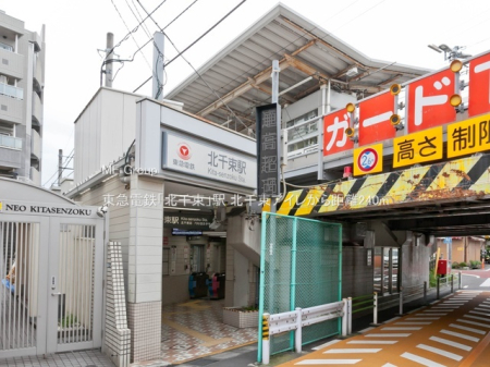 ���ӊ� �w 240m ���}�d�S�u�k�瑩�v�w