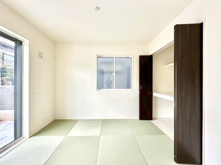 ���̑����� �_�炩����̋�Ԃ́A���q�l�̗V�я�◈�q���̂����ĂȂ��̏ꏊ�Ƃ��ďd�󂵂܂��B 