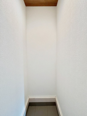 ���� �V���[�Y�C���N���[�N�t���̌��ցB�Ƒ��S���̌C��J��Ȃǂ���������[�ł��܂��B