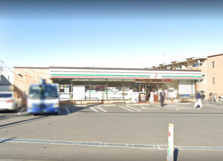 ���ӊ� �R���r�j 800m �Z�u��-�C���u�� �u�ؔ����S���ړX