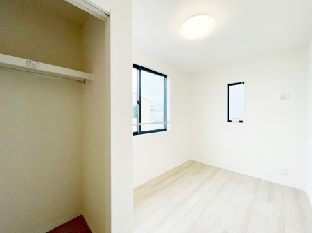 �q������ ������̂₳���������S�n�悢�v���C�x�[�g���[��