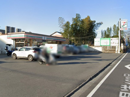 ���ӊ� �R���r�j 600m �Z�u��-�C���u�� ��z���ԍ�X