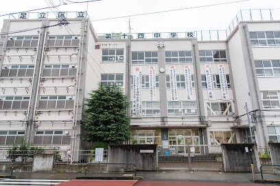 ���ӊ� ���w�Z 600m �����旧��\�l���w�Z