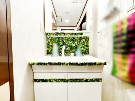 ���ʑ�E���ʏ� ������������ʉ��ώ��Œ��̐g�x�x�����K