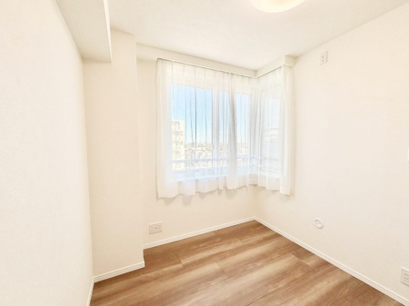 �q������ ������̂₳���������S�n�悢�v���C�x�[�g���[��