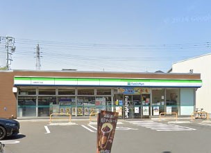 ���ӊ� �R���r�j 400m �t�@�~���[�}�[�g ��򒬎l���ړX