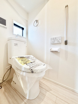 �g�C�� �E�H�V�����b�g�t���g�C����1�K��2�K���ꂼ��ɔz�u����Ă��ĂƂĂ��֗��ł��B 