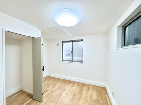 ���̑����� ���[���[�����Ă���̂ŁA���Z�X�y�[�X���L���g���܂��B 