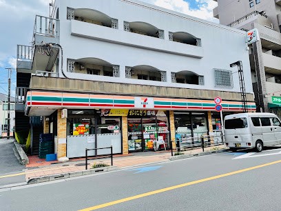 ���ӊ� �R���r�j 300m �Z�u��-�C���u�� �O���X