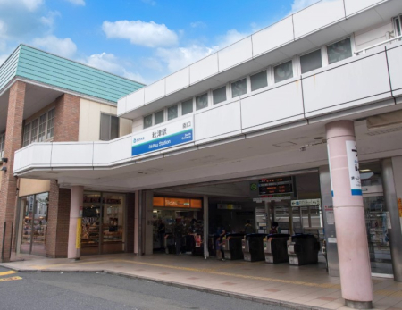 ���ӊ� �w 400m �H�Éw