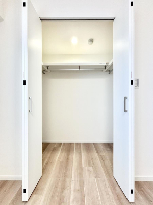 ���[ �����Ղ�̎��[�X�y�[�X�ł��ł��Z��Ԃ��X�b�L���ۂĂ���