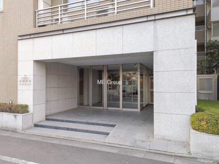 �G���g�����X -