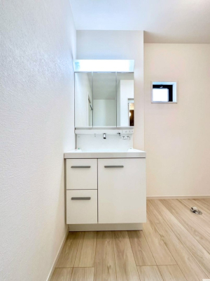 ���ʑ�E���ʏ� �傫�����₷���O�ʋ��Ő�����������ʑ�́A�g�����Ȃ݃`�F�b�N�┧�̂������ɂ������߂ł��B 