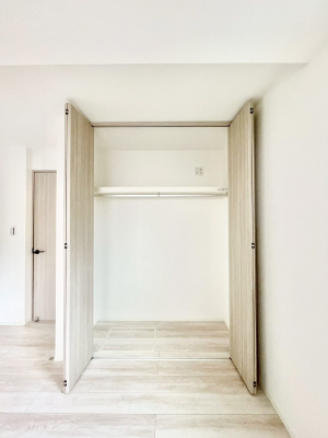 ���[ �����Ղ�̎��[�X�y�[�X�ŉ��K�ɕ�点���� 