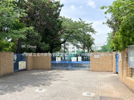 ���ӊ� ���w�Z 490m ����旧�k���쒆�w�Z