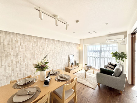 ���r���O �傫�ȑ����炽���Ղ�̗z���ƕ����������郊�r���O