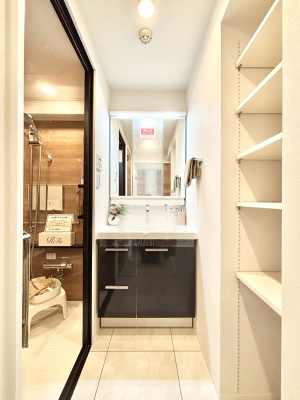 ���ʑ�E���ʏ� ������������ʉ��ώ��Œ��̐g�x�x�����K  