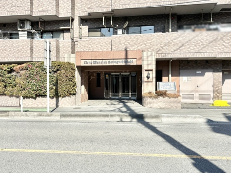 �G���g�����X �������������͋C�̃G���g�����X