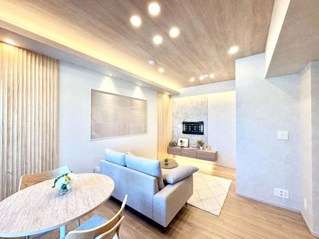 ���r���O �Ƒ��c���̎��Ԃ����������Ȃ��났�̃��r���O�_�C�j���O�B   