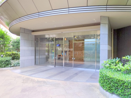 �G���g�����X -