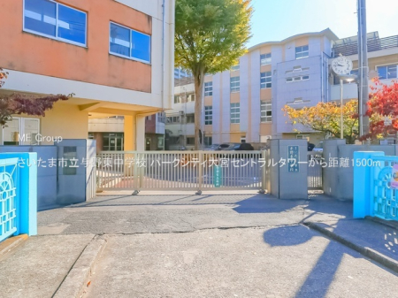 ���ӊ� ���w�Z 1500m �������܎s���^�쓌���w�Z