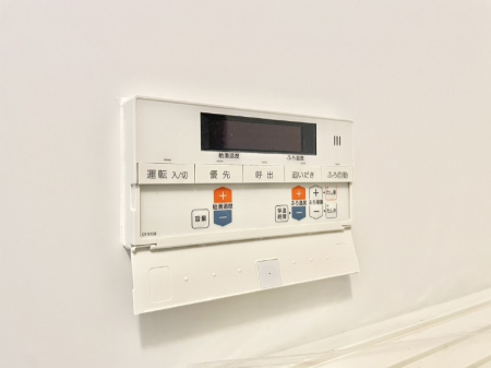 ���̑����� �X�C�b�`1�ň��ʂ̓��𗁑��ɒ�������A�ۉ���ǂ��������\�I