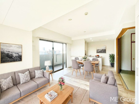 ���r���O �������������͋C�̂k�c�j�͉Ƒ��݂�Ȃ̉��K��ԁ��Ƌ��CG�ł�