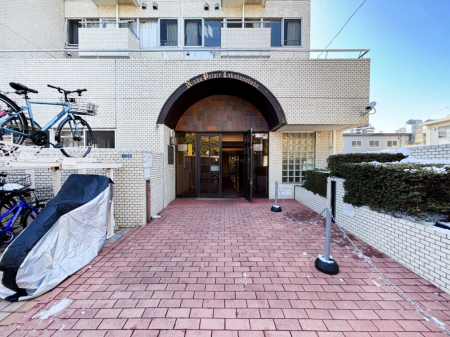 �G���g�����X �������������͋C�̃G���g�����X