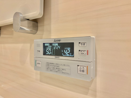 ���̑����� �X�C�b�`1�ň��ʂ̓��𗁑��ɒ�������A�ۉ���ǂ��������\�I