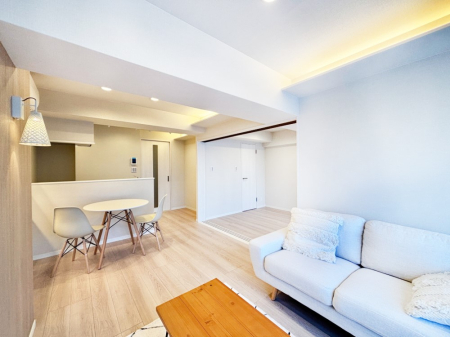 ���r���O �������������͋C�̂k�c�j�͉Ƒ��݂�Ȃ̉��K���