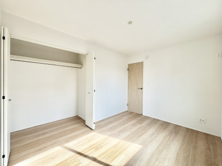 �q������ �q�������ɂ��������߂Ȏ��[�X�y�[�X�����Ղ�̋���