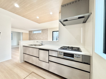 �L�b�`�� �����g���L�b�`��������A�g���₷�����������̂��₷���ɂ������܂����B 