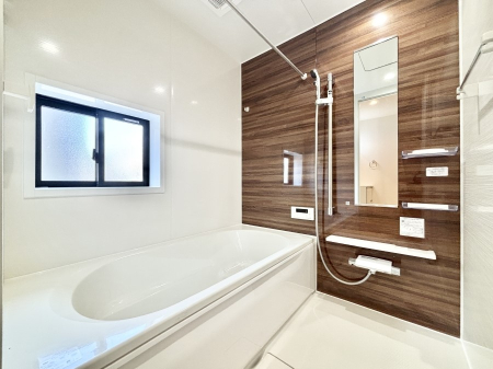 ���� ����̔�����₷��؂ȃo�X�^�C���B�������Ƃ����C���y����Ŕ����Ƃ肽���ł��ˁI  