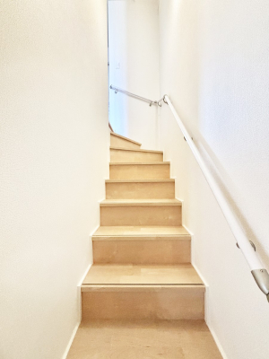 ���̑� ���S�����l�����K�i�ɂ͎肷���ݒu���Ă��܂�