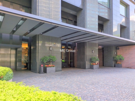 �G���g�����X -