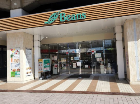 ���ӊ� �V���b�s���O�Z���^�[ 700m �r�[���Y�T�L