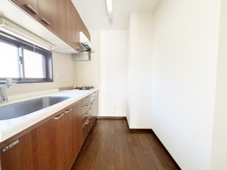 �L�b�`�� �L�X�Ƃ����g������̗ǂ��L�b�`���œ��X�̂��������y�����Ȃ肻��